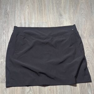 Elegant Black Mini Skirt for Women